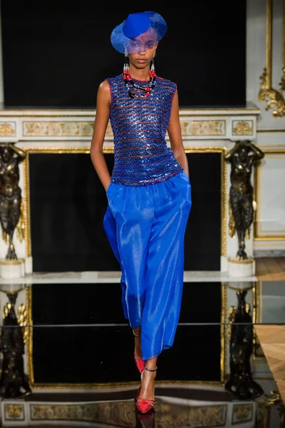 Look 23